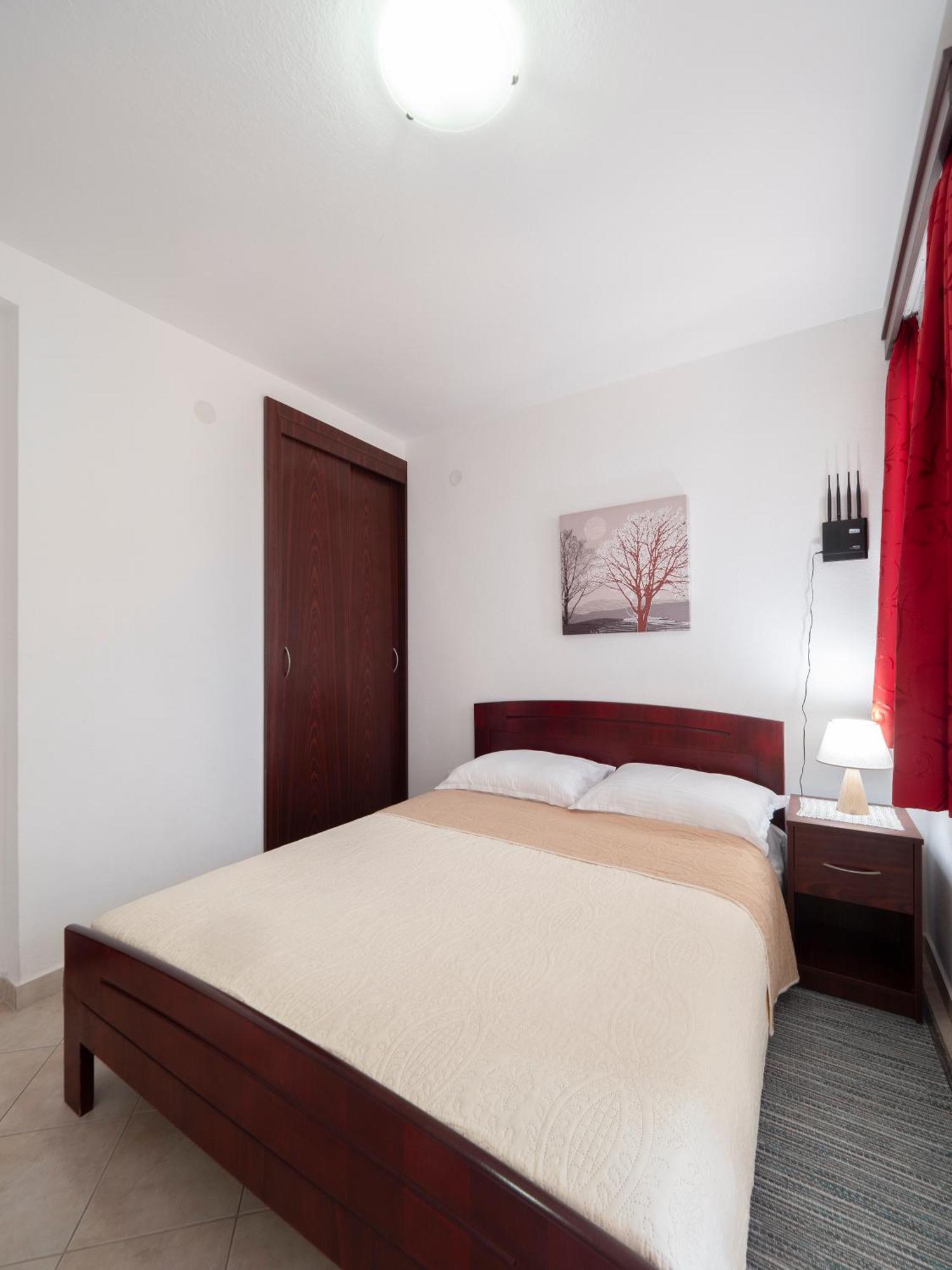 Apartments Marina Светі-Стефан Екстер'єр фото