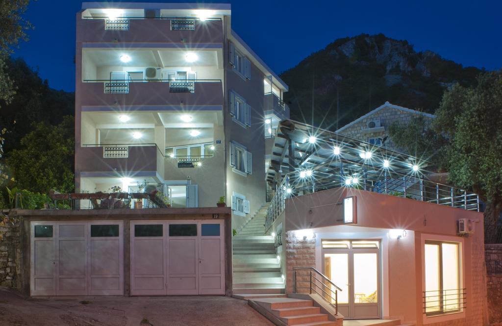 Apartments Marina Светі-Стефан Екстер'єр фото